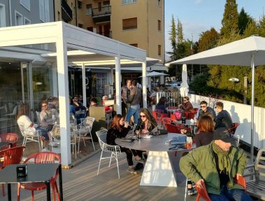 Astor Wine Lounge Belluno terrazza