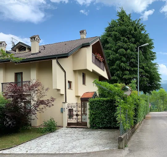 B&B Piccole Dolomiti esterno B&B Piccole Dolomiti esterno